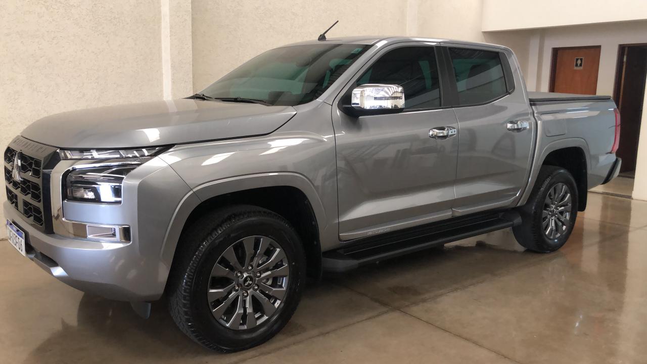 Mitsubishi Triton 2027
