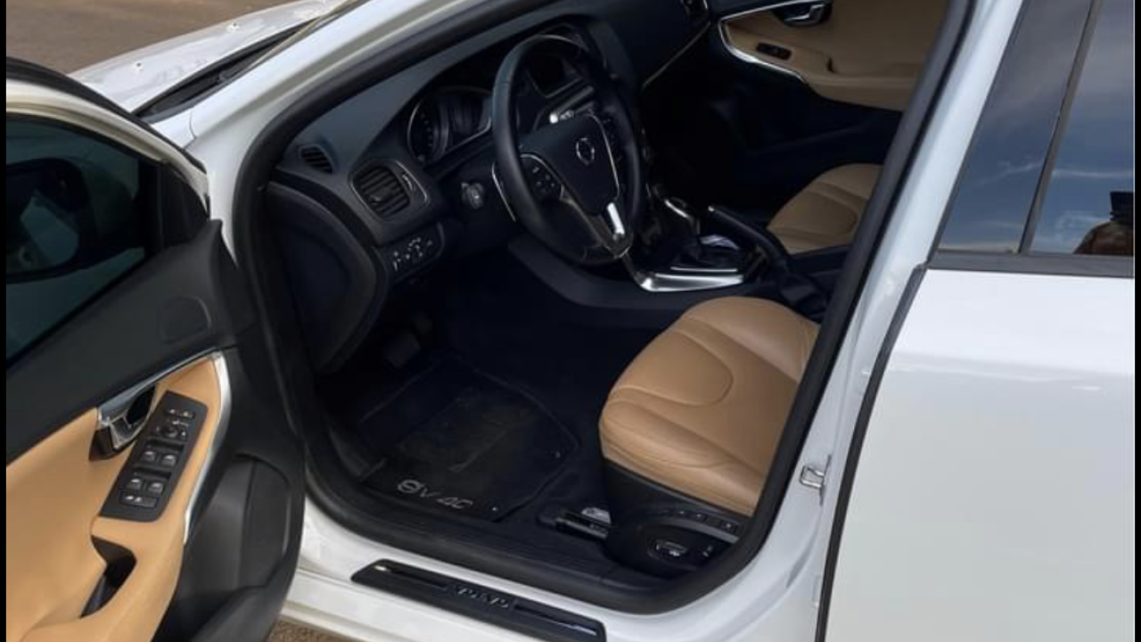 Volvo V40 2.0 2017