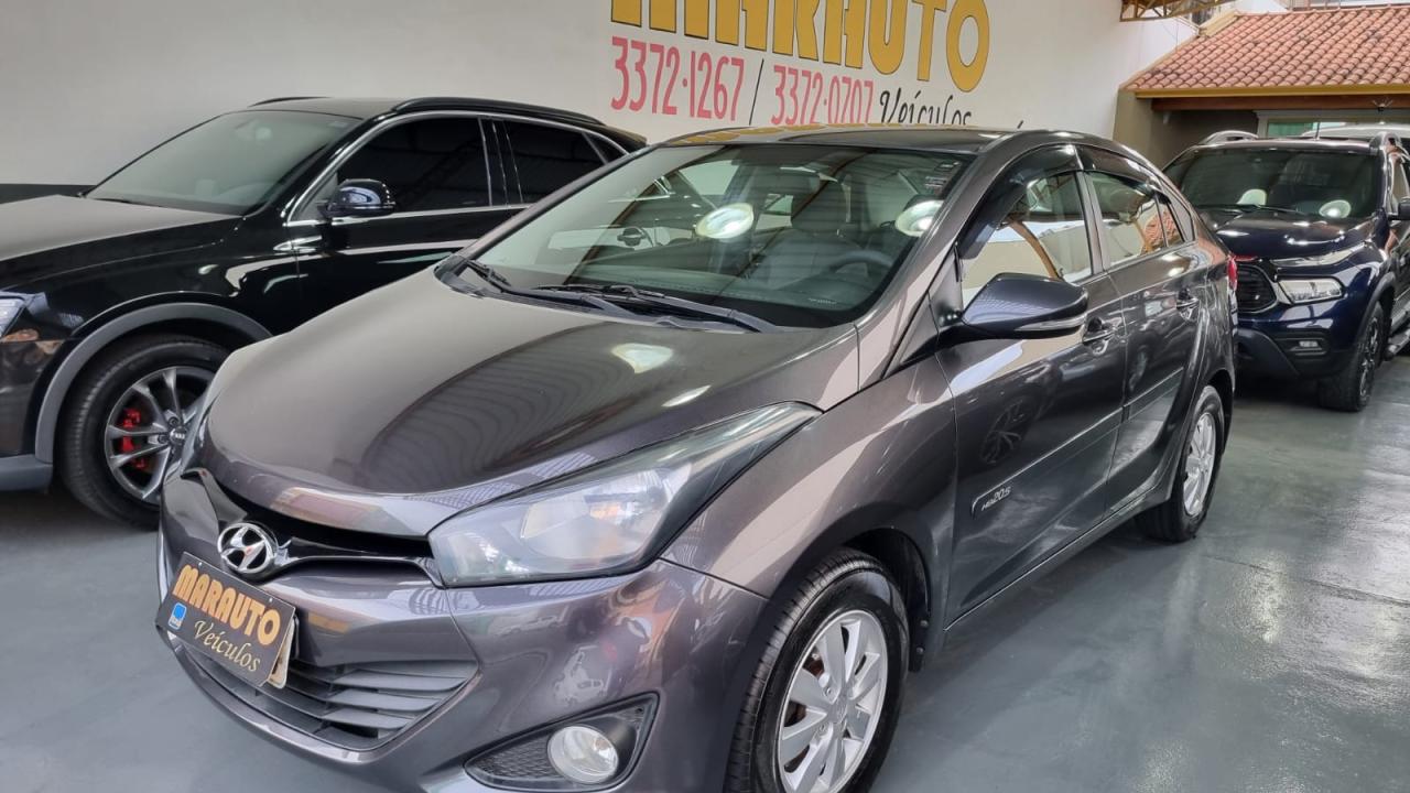 Hyundai Hb20S Manual do proprietário, Pneus novos, Revisado 2015