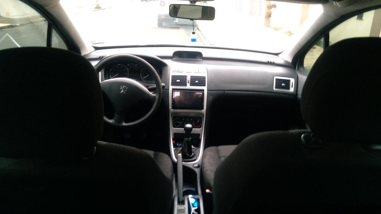 Peugeot 307 PRESENCE 1.6 16V 2010