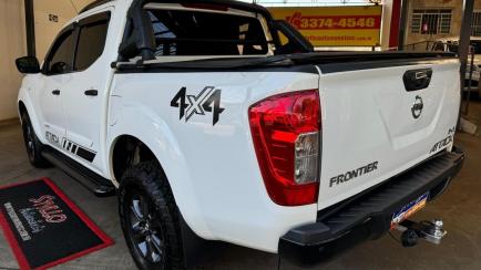 Nissan Frontier Attack 4x4 (Aut)