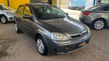 Chevrolet Corsa Sedan Premium 1.4 (Flex)