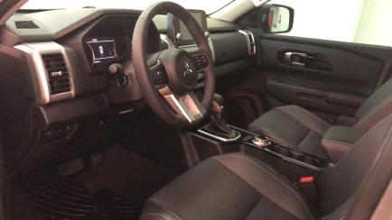 Mitsubishi Triton 2.4 D HPE 4WD (Aut)