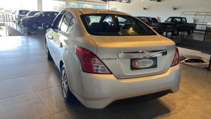 Nissan Versa V-Drive 1.6