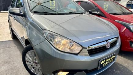 Fiat Siena Essence 1.6 16V (Flex)