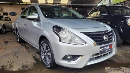 Nissan Versa 1.6 SL CVT (Flex)