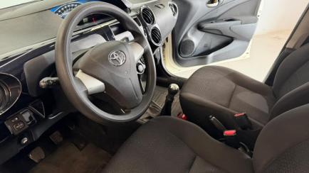 Toyota Etios Hatch Etios X 1.3 (Flex)