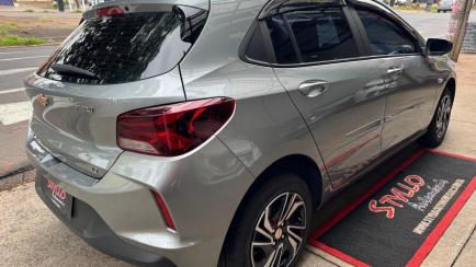 Chevrolet Onix Plus 1.0 LT