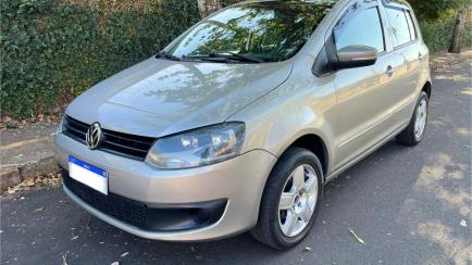 Volkswagen Fox 1.0 8V (Flex) 4p