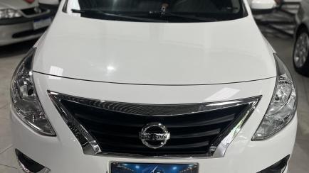 Nissan Versa 1.6 SL CVT (Flex)