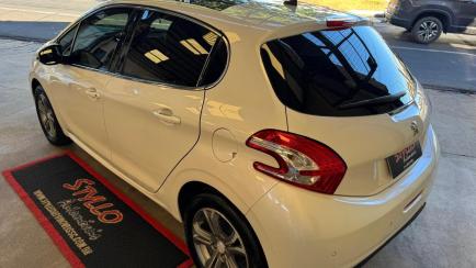 Peugeot 208 1.6 16V Griffe (Flex)