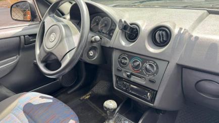 Chevrolet Celta Spirit 1.0 VHCE (Flex) 4p