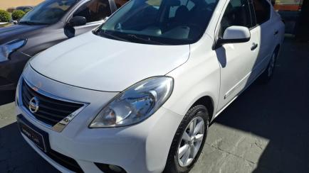 Nissan Versa 1.6 16V SL