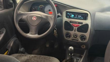 Fiat Palio Fire 1.0 8V (Flex) 4p