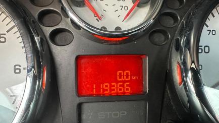 Peugeot 207 Hatch XR Sport 1.4 8V (flex)