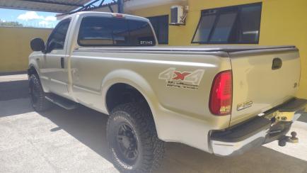 Ford F-250 XLT 4x4 3.9 (Cab Simples)