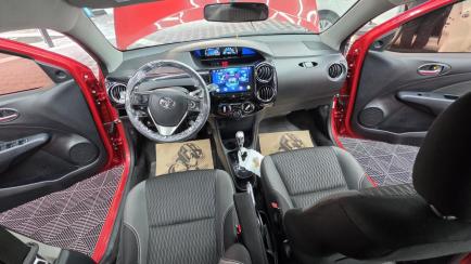 Toyota Etios Hatch Etios XS 1.5 (Flex) (Aut)