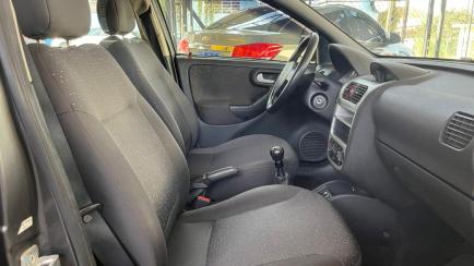 Chevrolet Corsa Sedan Premium 1.4 (Flex)