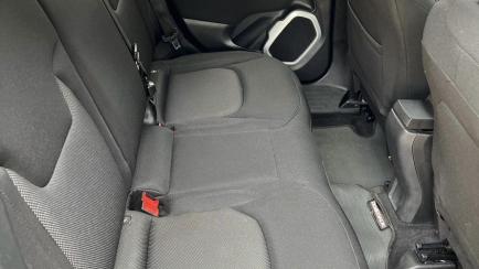 Jeep Renegade 1.8 Sport (Aut)