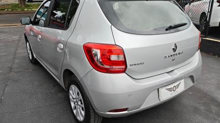 Renault Sandero Expression 1.0 16V (Flex)