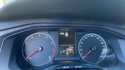 Volkswagen Polo 1.0 Track (!)1.0