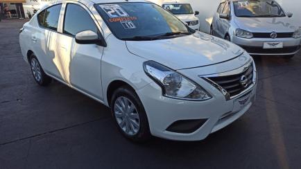 Nissan Versa 1.0 Conforto (Flex)