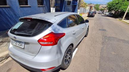 Ford Focus Hatch Titanium Plus 2.0 PowerShift