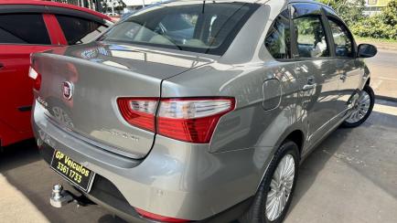 Fiat Siena Essence 1.6 16V (Flex)