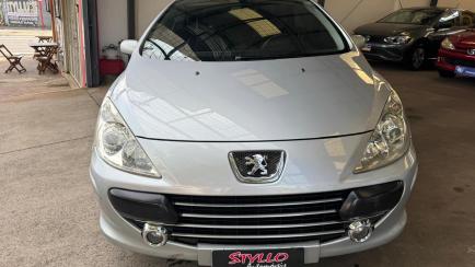 Peugeot 307 CC 2.0 16V (aut)
