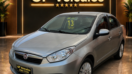 Fiat Siena Essence 1.6 16V (Flex)