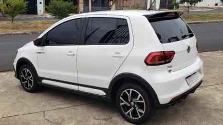 Volkswagen Fox 1.6 16v MSI Pepper (Flex)