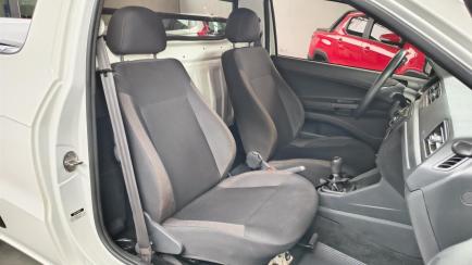 Volkswagen Saveiro 1.6 CS Robust