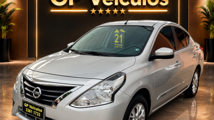 Nissan Versa V-Drive 1.6 Plus CVT