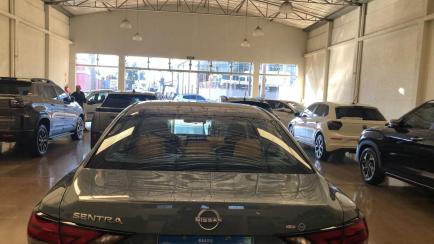 Nissan Sentra 2.0 Exclusive CVT (Aut)