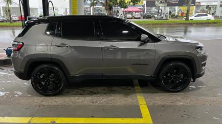 Jeep Compass 2.0 Night Eagle (Aut) (Flex)