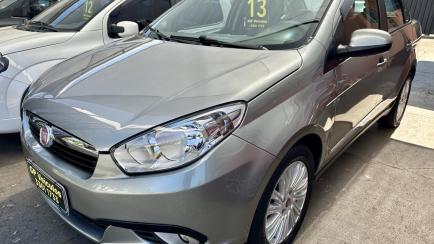Fiat Siena Essence 1.6 16V (Flex)
