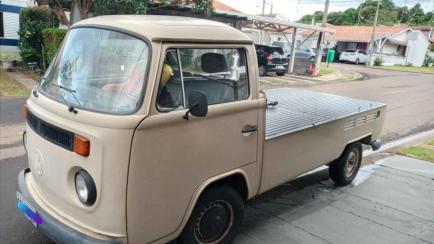 Volkswagen Kombi Pick-Up 1.6 (cab. simples)