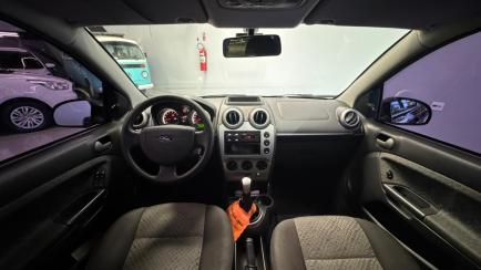 Ford Fiesta Hatch 1.6 (Flex)