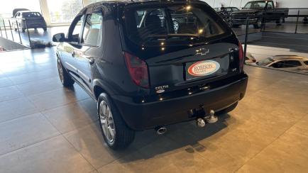 Chevrolet Celta LT 1.0 (Flex)