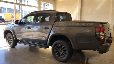 Mitsubishi L200 Outdoor Triton Sport 2.4 D GLS 4WD (Aut)