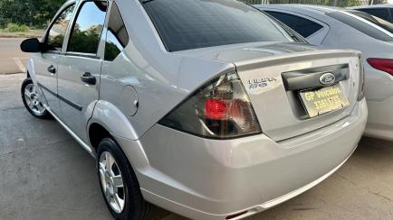 Ford Fiesta Sedan 1.6 (Flex)