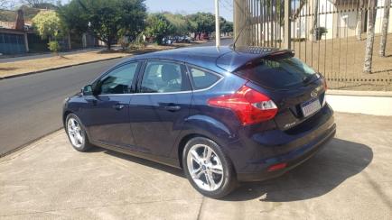 Ford Focus Hatch SE 2.0 16V PowerShift