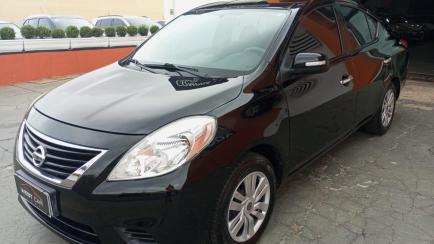 Nissan Versa 1.6 16V SV