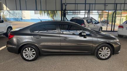 Honda New Civic LXS 1.8 16V i-VTEC (Aut) (Flex)
