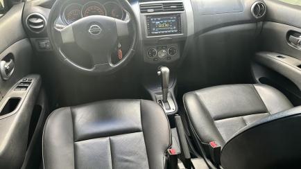 Nissan Grand Livina SL 1.8 16V (flex) (aut)