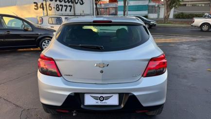 Chevrolet Onix 1.0 Joy SPE/4