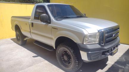 Ford F-250 XLT 4x4 3.9 (Cab Simples)