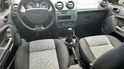 Ford Fiesta Sedan 1.6 (Flex)