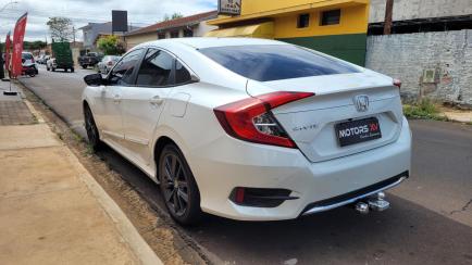 Honda Civic 2.0 LX CVT