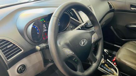 Hyundai HB20S 1.6 Premium (Aut)